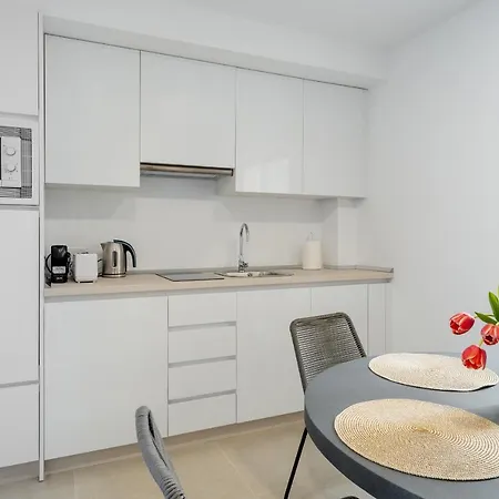 Solymar Sun & Deluxe * נרחה